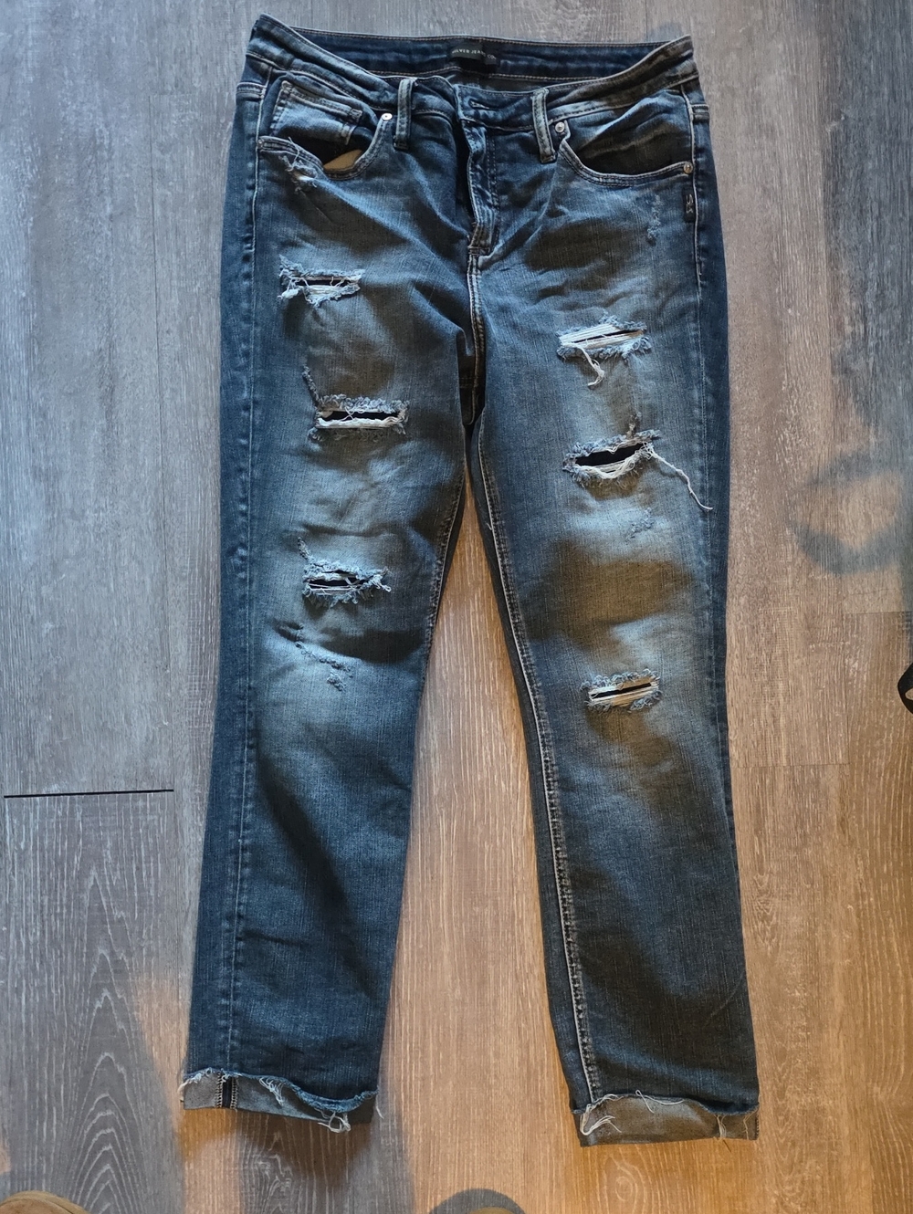Silver Jeans Women's Ripped Dark Wash Skinny Jeans